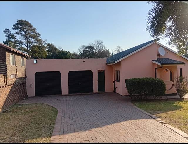 3 BEDROOM HOUSE FOR SALE IN BIRCH ACRES